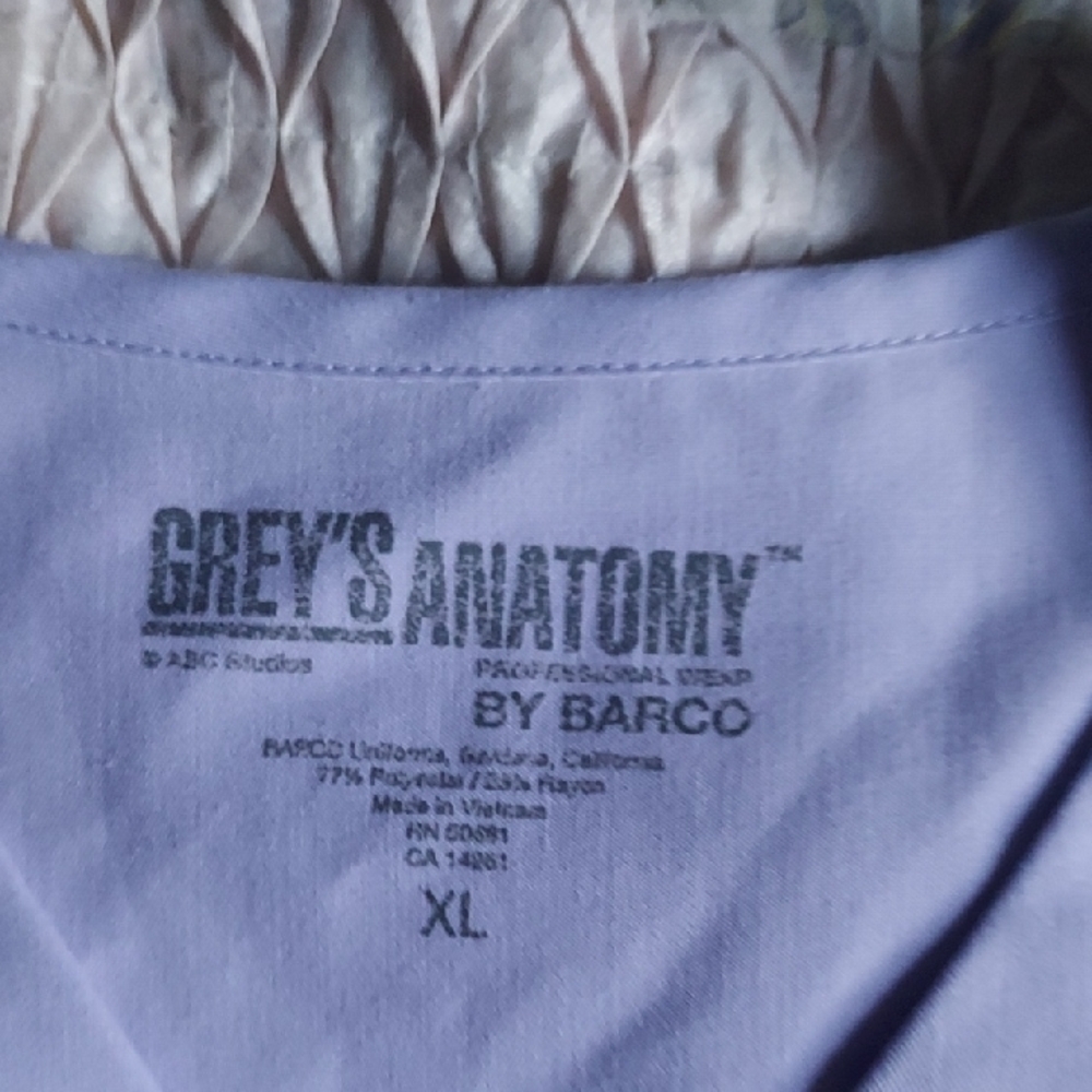 Grey's Anatomy by Barco Purple Scrub Top